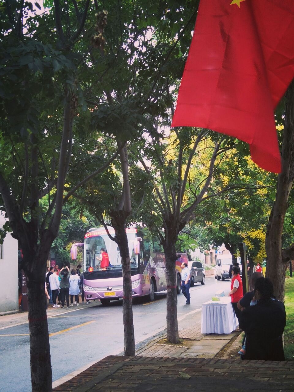 騰佑科技助力民族運動會，化身智能小助手參加河南非遺體驗館參觀會！